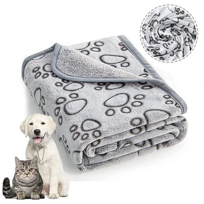 Soft Fluffy Pet Blanket – Warm & Comfortable Cartoon Mat for Cats and Dogs
